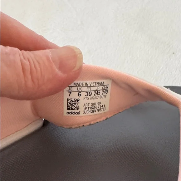 Adidas flip flops - Picture 7 of 8